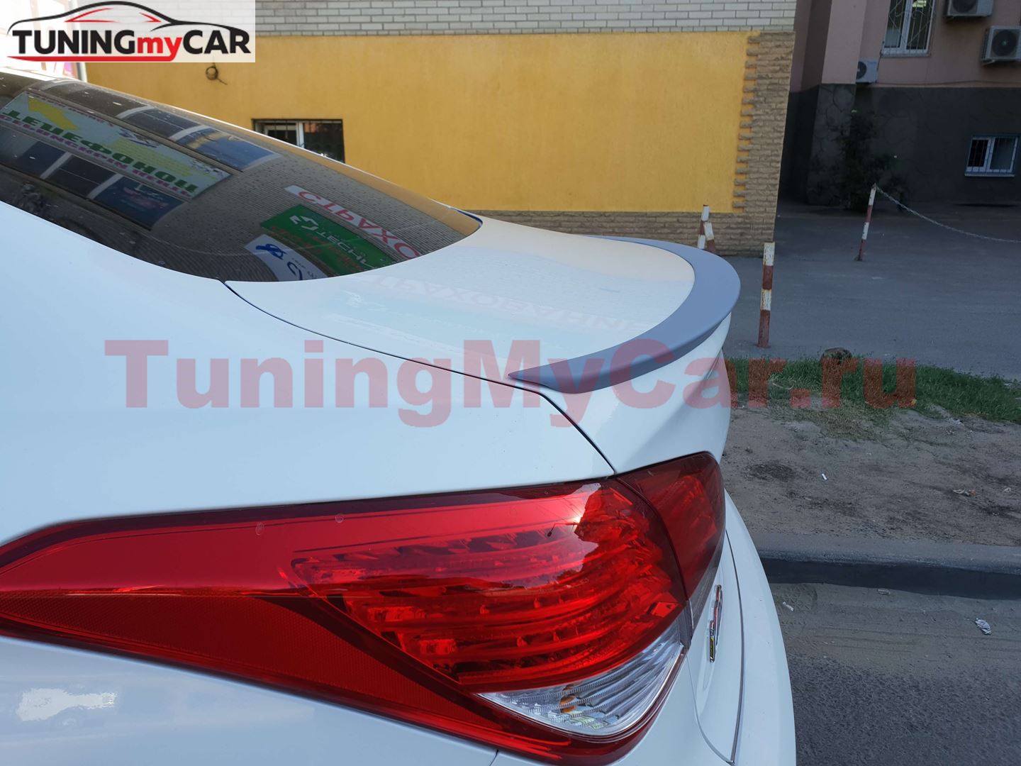 Спойлер на багажник для Hyundai i40